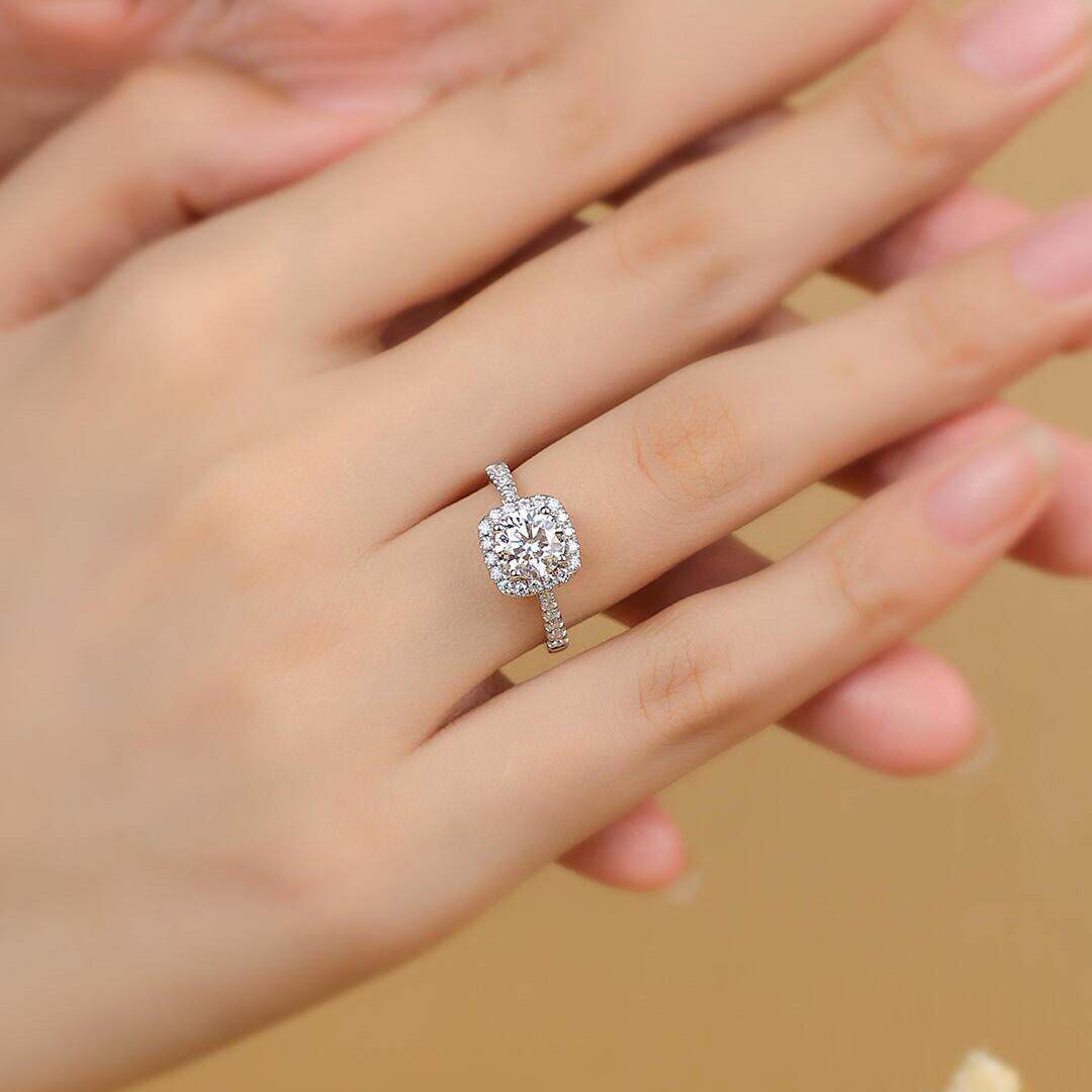 Ring detail