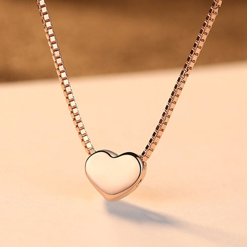 Minimalist Heart Pendant Necklace closeup
