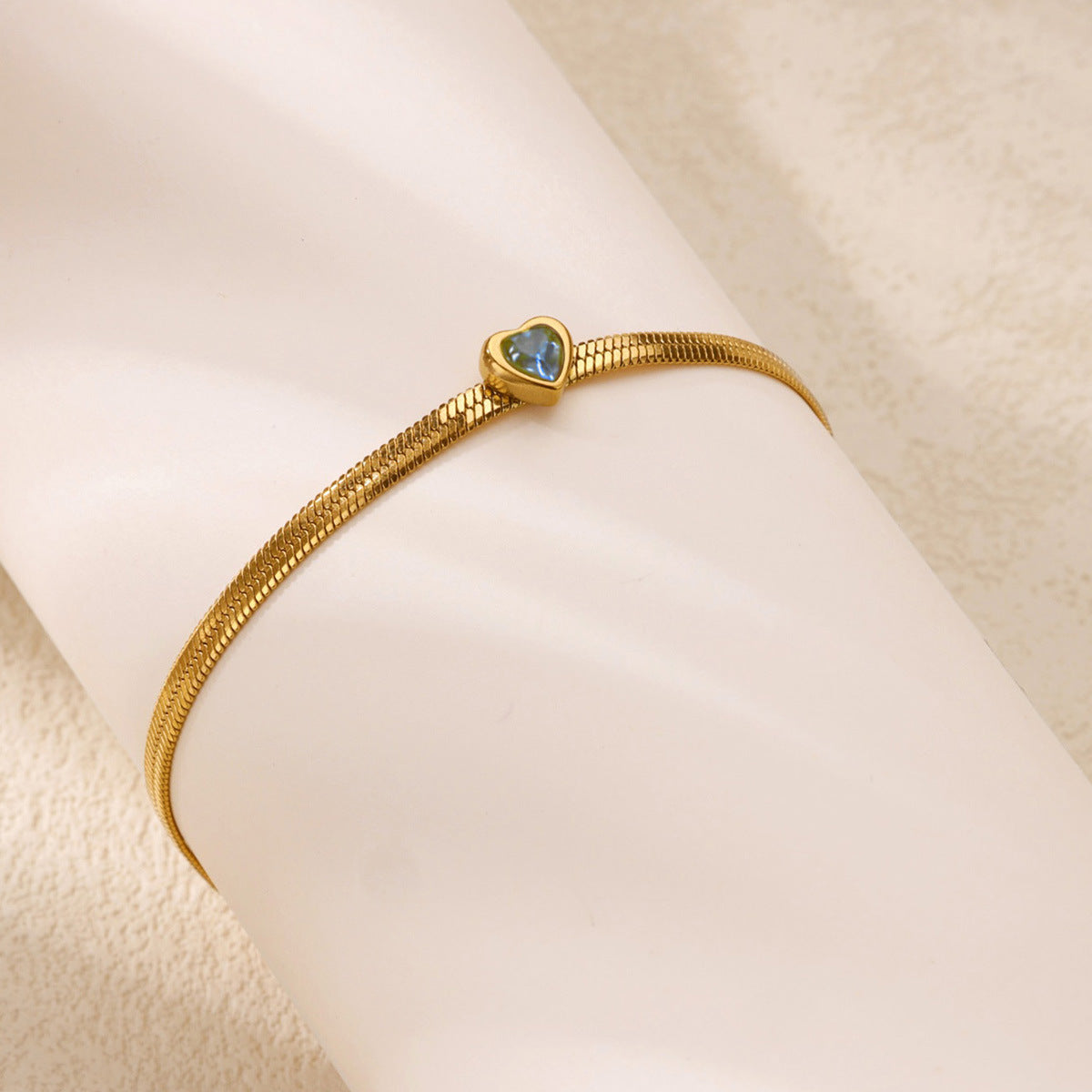 Gold heart charm anklet size reference